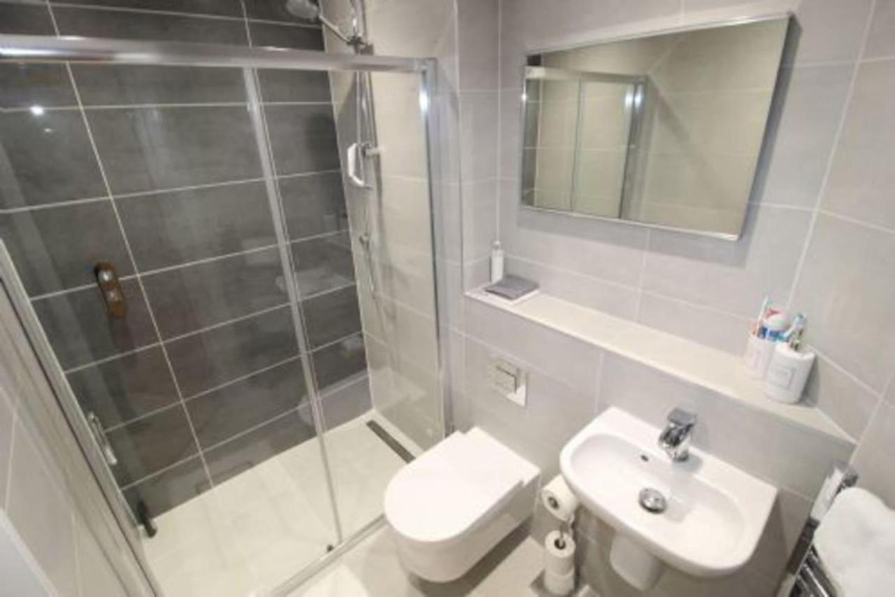 Middle Chine - 2 Bedroom Holiday Home Борнмут Екстер'єр фото